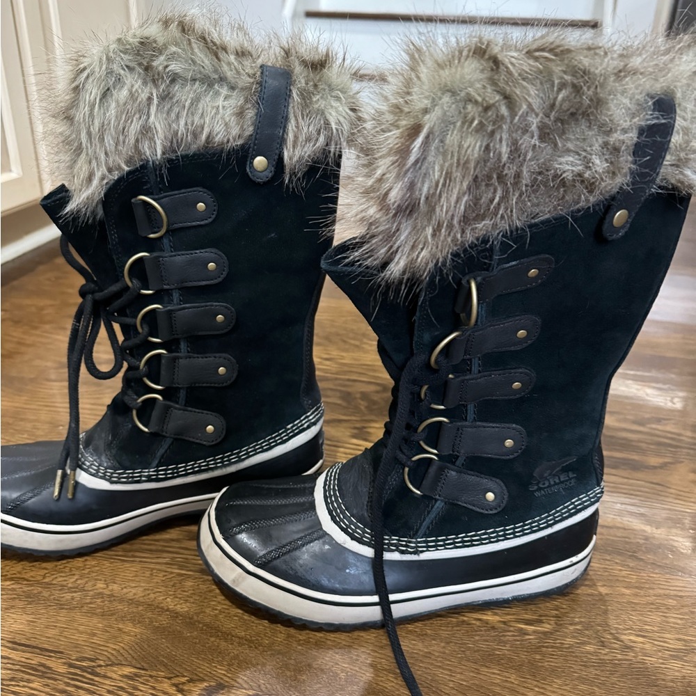 Joan of Arctic Sorel boot